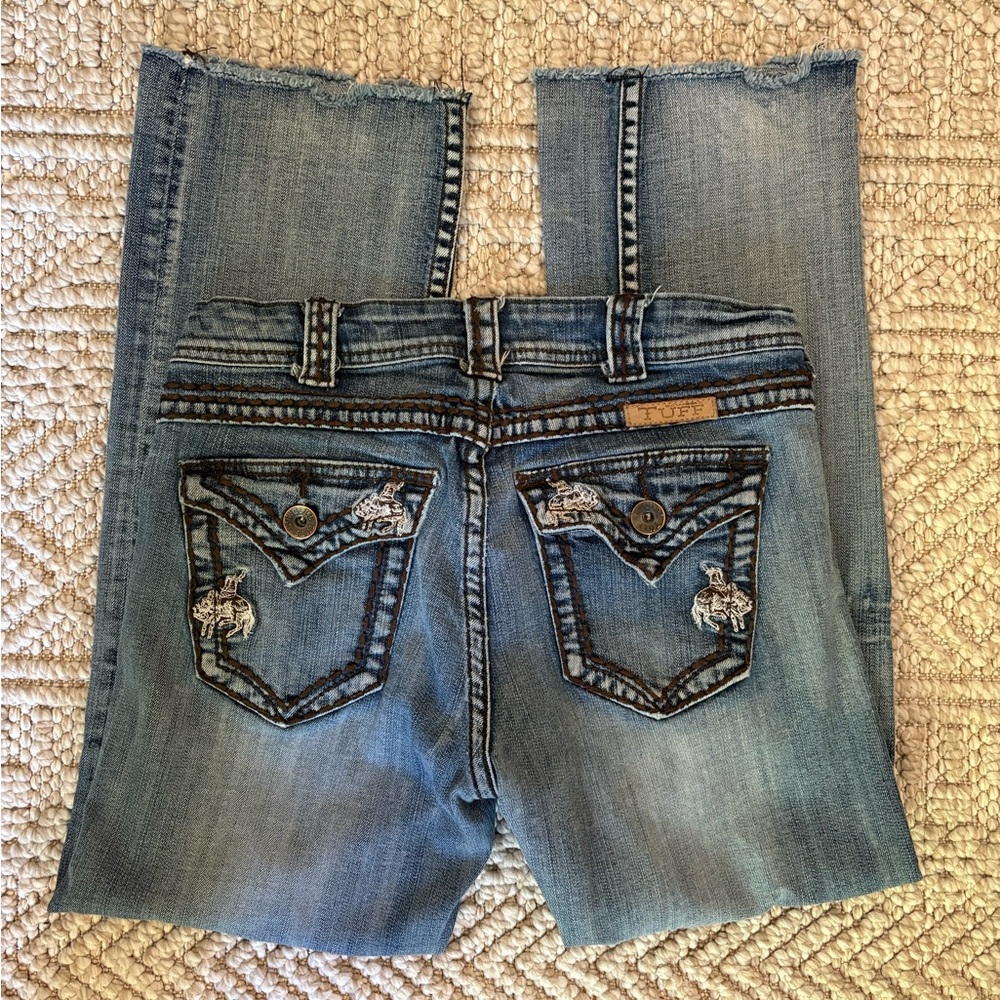 Cowgirl Tuff Let er’ buck Capris 27